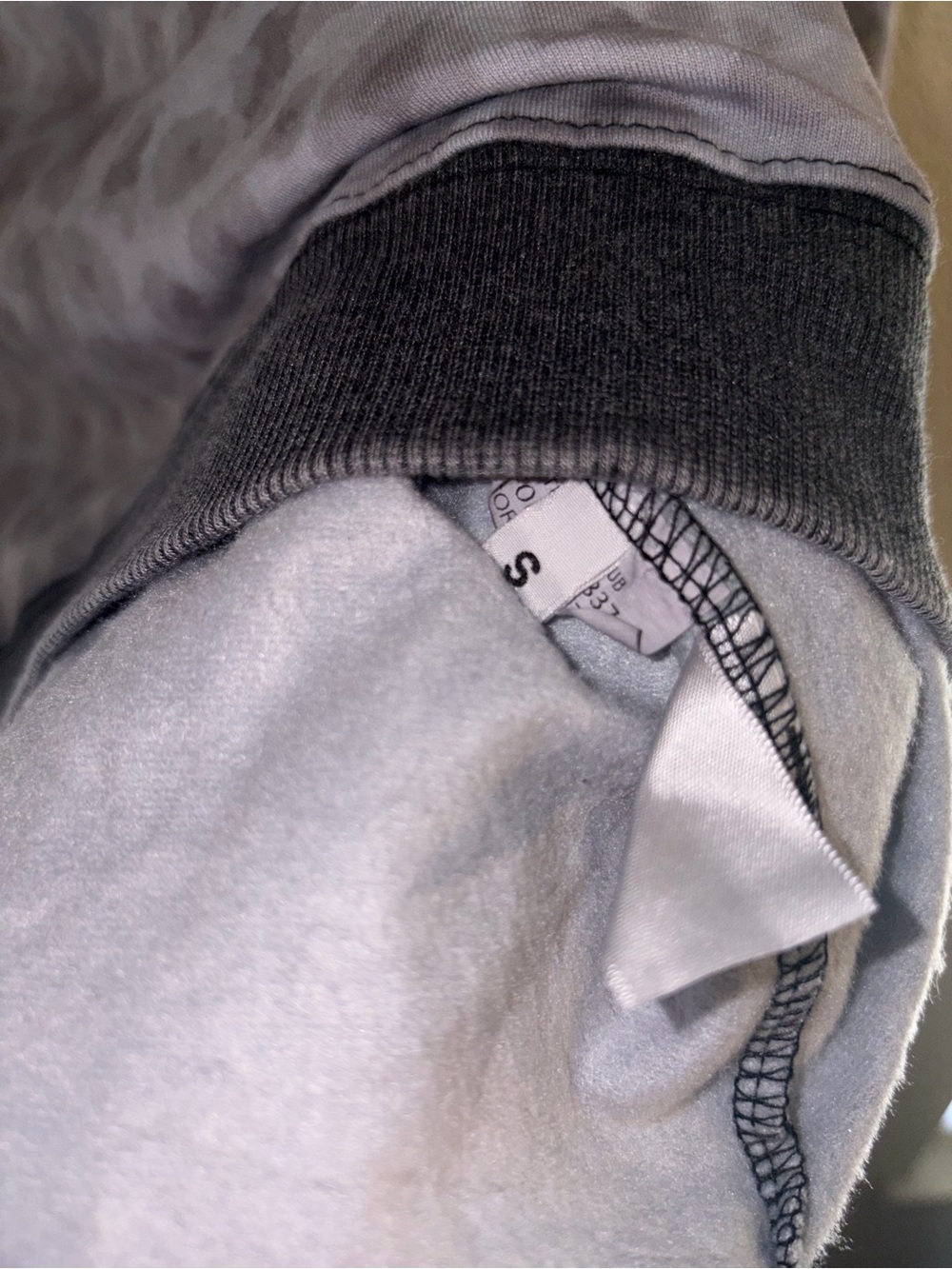 🩷🐶NWT Recycled Karma “I LOVE🩷 My Dog🐶 Sweatshirt" Gray🩶Leopard🐆& Pink🩷Font SML - Picture 10 of 13